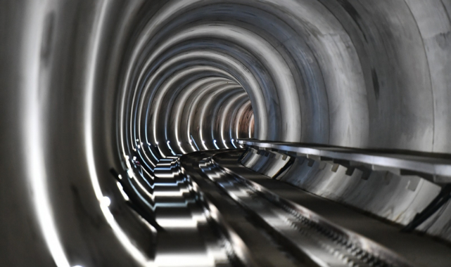 Narlıdere Metrosu’nun ray döşeme işlemlerinin yüzde 50’si tamamlandı