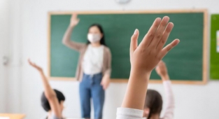 Öğretmenlerin yasa tepkisi: 12 maddeden oluşamaz!