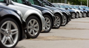 Otomotiv pazarı daraldı