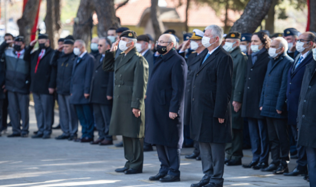 107. yılında Çanakkale Deniz Zaferi İzmir’de anıldı!