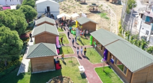 Bakanlıktan Konak Engelsiz Yaşam Köyü’ne tam not