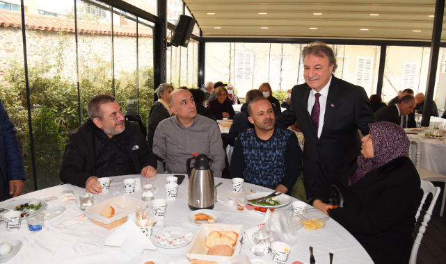 Başkan İduğ şehit aileleriyle buluştu