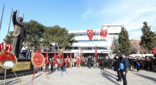 Buca Çanakkale şehitlerini andı