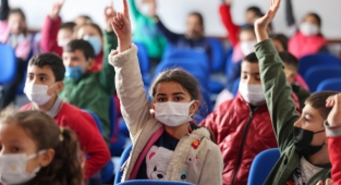 Buca’da miniklere çevre eğitimi