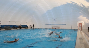 Celal Atik Yüzme Havuzu her ay kullanılabilecek