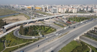 Çiğli Tramvayı’nda bir etap daha aşıldı: Viyadük inşaatı planlanan süreden erken bitirildi