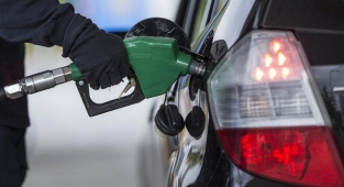 İndirim pompaya yansıdı: İşte fiyatlar!