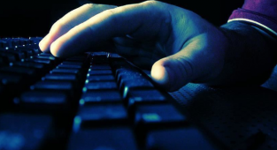 İzmir'de jandarmadan siber operasyon: 1807 site kapatıldı