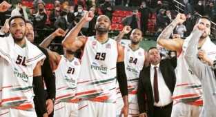 Kaf-Kaf - Fenerbahçe maçı kapalı gişe!