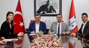 Konak'ta memurlara can suyu: Ek protokol imzalandı