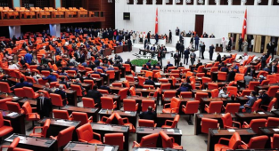 Seçim barajı düşürülüyor