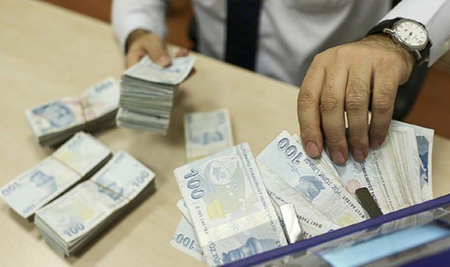Yeni krediler yolda. Varlık Fonu'ndan kamu bankalarına ek sermaye