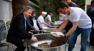 Başkan İduğ Makedonya göçmenleriyle buluştu