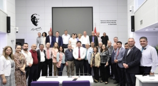 Başkan Kılıç mesai arkadaşlarıyla bayramlaştı