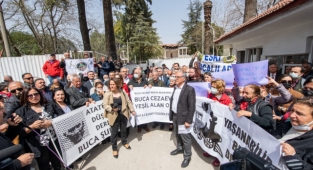 Başkan Soyer’in çağrısına sivil toplum örgütleri de katıldı
