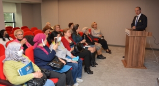 Bu belirtiler varsa dikkat! Her 10 kadından birinde görülüyor