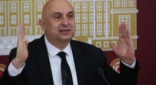 CHP'li Özkoç: Bu hangi grubun trolü?