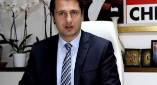 CHP'li Yücel, Serdar Aksoy'a sert çıkıştı: Ahlaki değerlerini yitirmiş biri