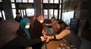 Efes Selçuk Ramazan’a dayanışma ile başladı 