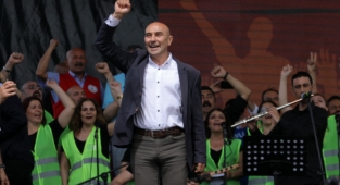 İzmir Büyükşehir Belediyesi’nden 1 Mayıs’ta çifte konser