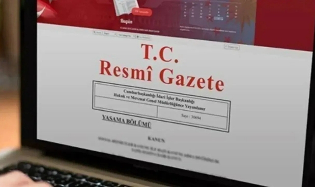 İzmir'deki iki üniversiteye rektör ataması!