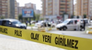 Karaburun'da dehşet: Teyzesini boğarak öldürdü!