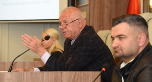 Karakayalı: Meclise leke gelmesin 