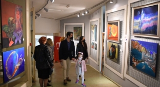 Karma Resim Sergisi Bornova’da açıldı