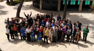 Konak Engelsiz Yaşam Köyü’nün özel çocukları Kuşadası kampında doyasıya eğlendiler