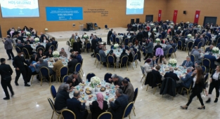  Konak'ta birlik ve beraberlik sofrası kuruldu