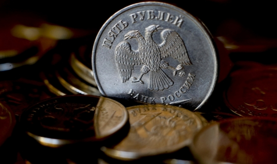 Macaristan rubleye geçişi kabul etti