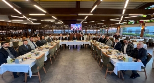 Narlıdere Belediyesi Din Görevlileriyle İftarda Buluştu