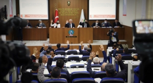 Ödemiş Belediye Meclisi’nde 2021 yılı faaliyet raporu kabul edildi 