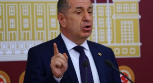 Özdağ'dan İzmir Barosu'na tepki: Kaçakları koruyor!