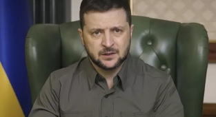 Zelenski: Rusya taarruza hazırlanıyor