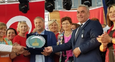 14. Altın Saat Kulesi Ödülü Tunç Soyer’in