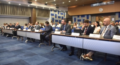 15 kişilik heyet “Tıbbı Cihaz Sektörü” için Ankara’dan İzmir’e geldi