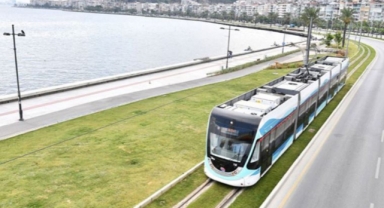 19 Mayıs'a hazırlık: Tramvay seferleri düzenlendi