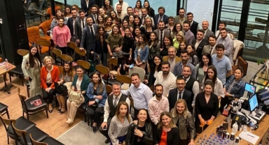 Ankaralı Genç Avukatlardan Mustafa Köroğlu'na Büyük İlgi! 