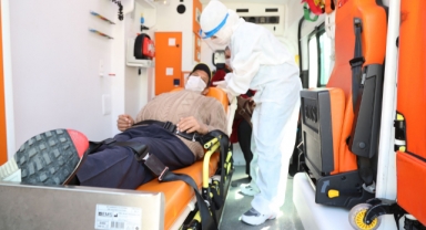 Bayraklı Belediyesi'nden 6 bin kişiye hasta nakil hizmeti