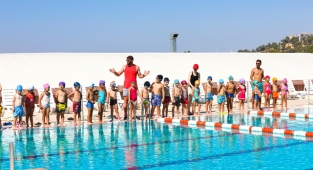 Bayraklı’da yüzme bilmeyen kalmayacak