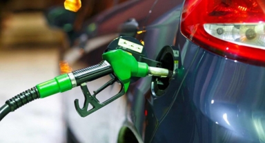 Benzin ve motorine yine zam! 