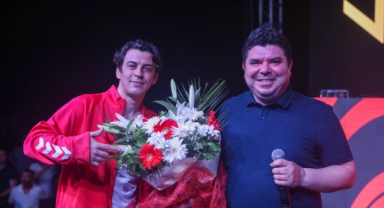 Buca’da Norm Ender ile 19 Mayıs coşkusu