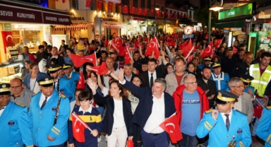Çeşme’de 19 Mayıs coşkusu