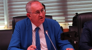 CHP'li Sertel'den AK Partililere davet: Sokağa çıkacak yüzünüz varsa! 