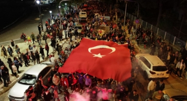 Dikili'de 19 Mayıs coşkusu 