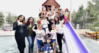 Hem yazar hem öğretmen: Aydınlık yolda emin adımlarla