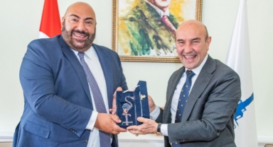 İngiltere'nin İstanbul Başkonsolosu Başkan Soyer'i ziyaret etti