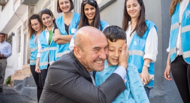 İzmir Büyükşehir Belediyesi Annelerin Yanında