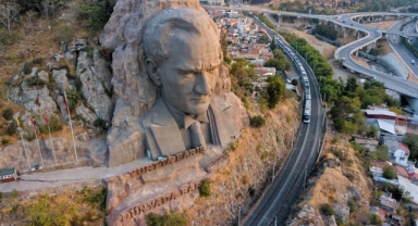 İzmir'de değişim başlıyor: Hem yeşil alan hem yapılaşma 